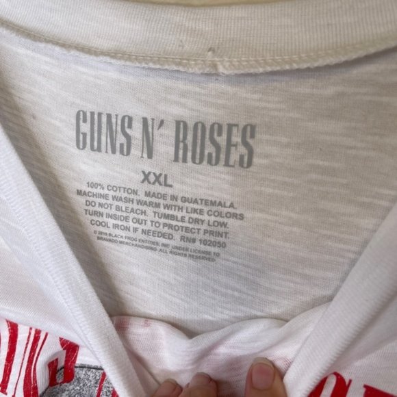 Gun N' Roses | NWT Graphic Logo Unisex Band Tee - Picture 5 of 7